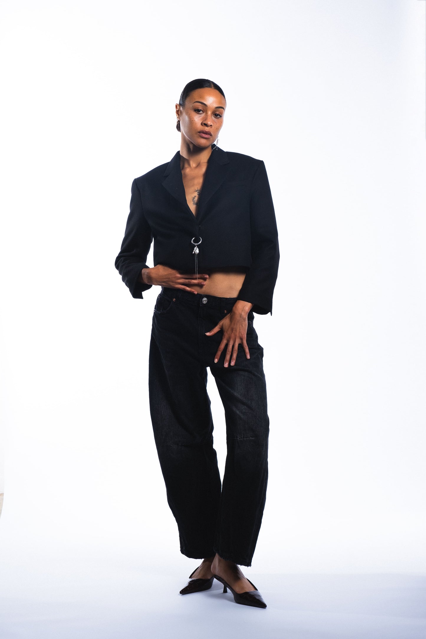 BACKLESS BLAZER - "LA QUERIDA" BLACK